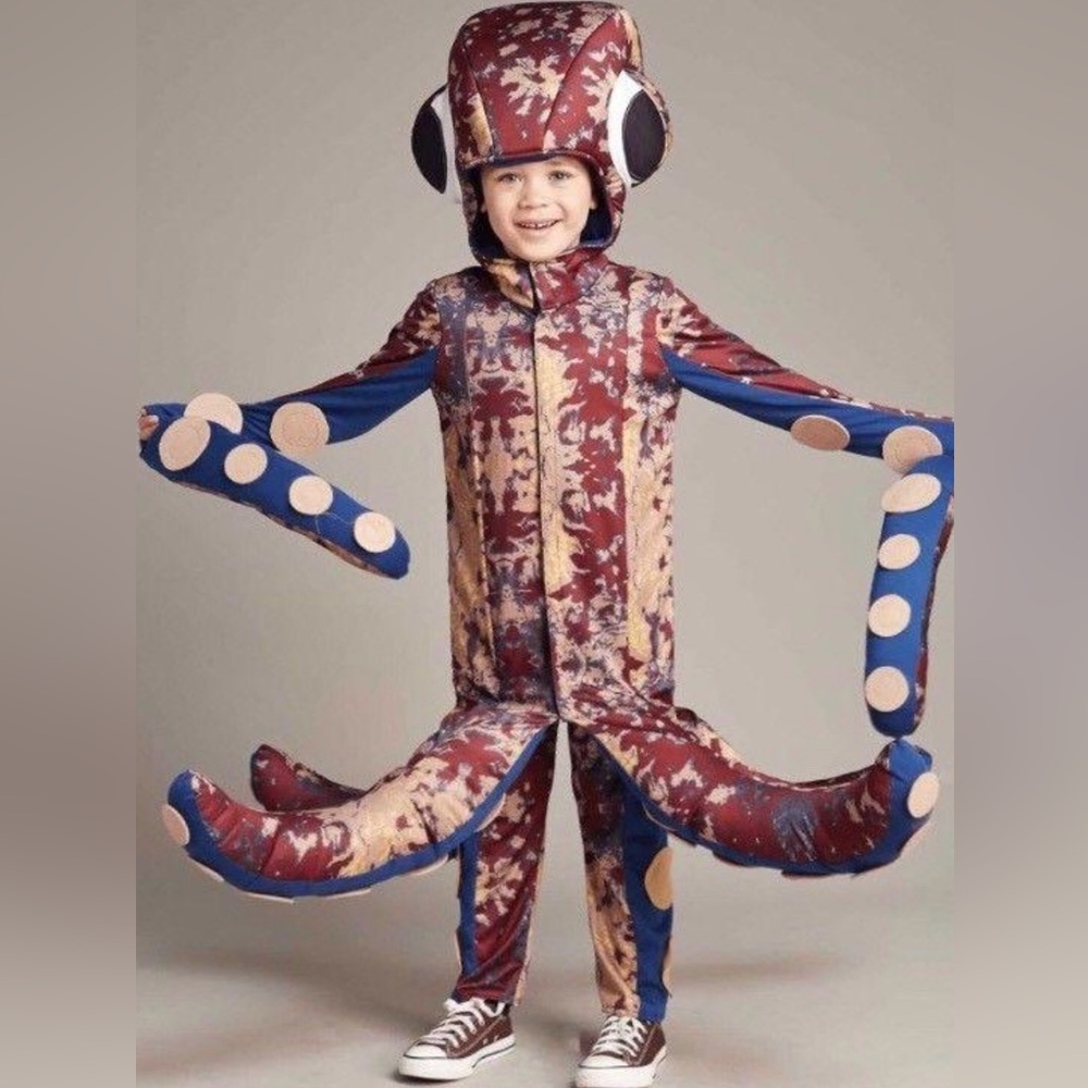 Chasing Firefly Octopus Costume